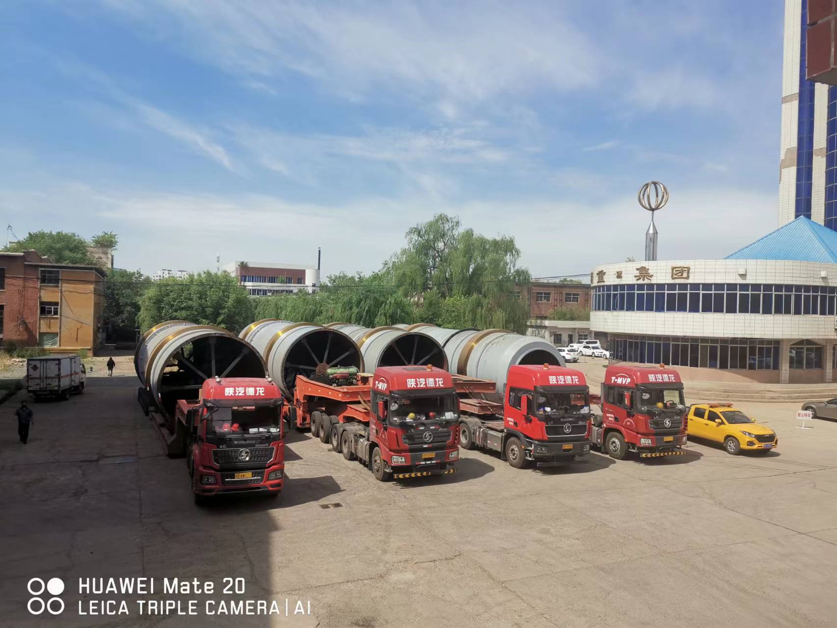 4臺(tái)混合機(jī)整裝待發(fā)